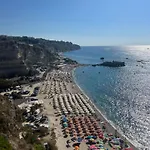 Residenza Baia Di Riaci 아파트 트로페아